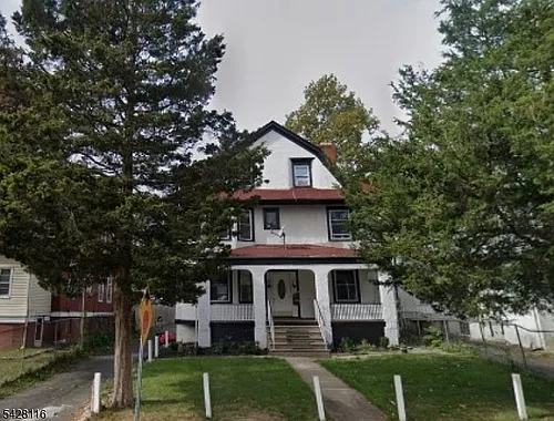 127 S Burnett St Photo 1