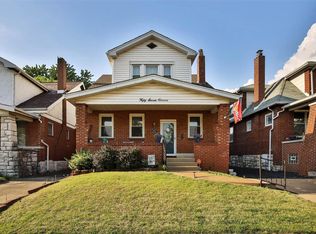 5711 Holly Hills Ave, Saint Louis, MO 63109