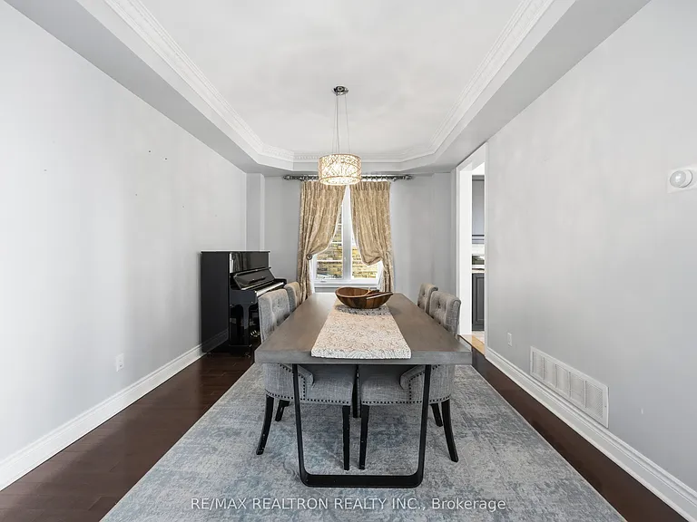 57 Dimarino Dr — Photo 7