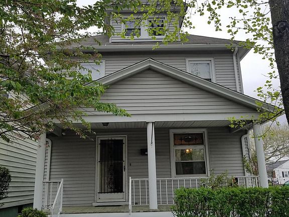 2nd image of 130 E Vaughn St