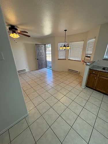 3214 N Victor Rd Photo 1