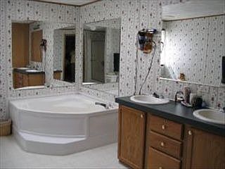 5th image of 1290 Clearwater Dr