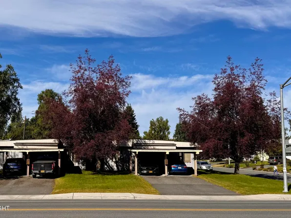 3901 Merrill Dr, Anchorage, AK 99517