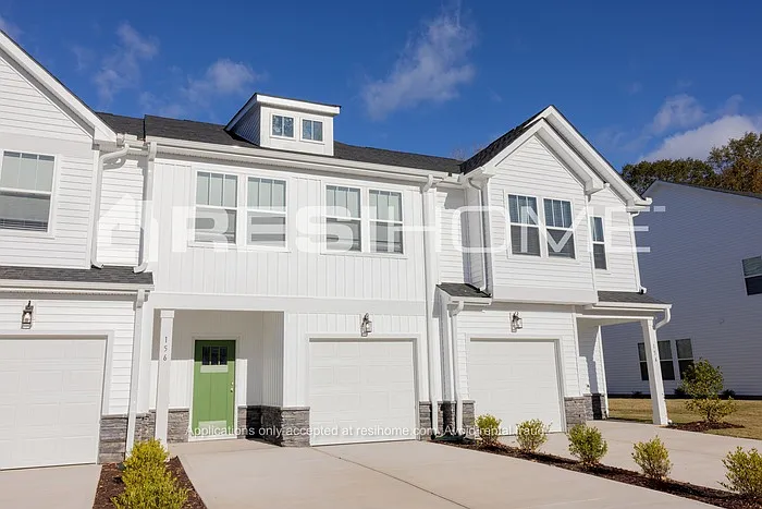 111 Brooklet Trl
