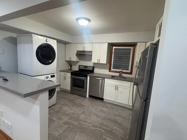 145 Hobart Ave #1, Bayonne, NJ 07002