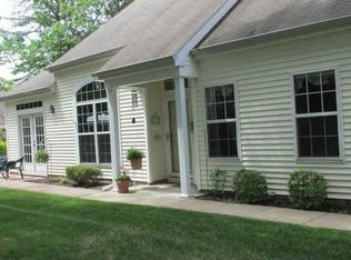 442 Leisure Dr, Ridge, NY 11961