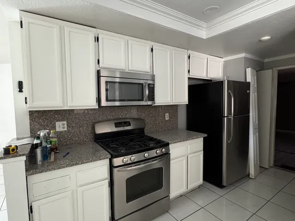 2342 La Salle Ave, San Bernardino, CA 92407