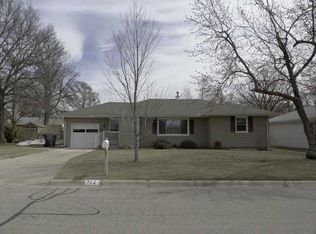 912 N McLain Ave, Newton, KS 67114