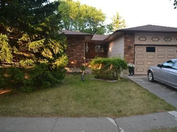 21 Knowles Cres #1A, Regina, SK S4S 4N9