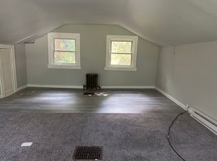 11 Snyder Ave, Troy, NY 12180