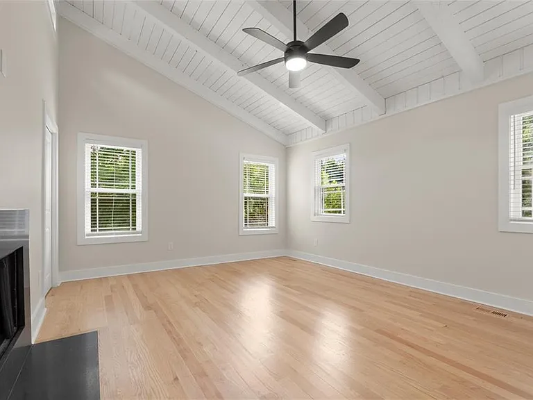 404 Way Bridge Ct NE — Photo 28