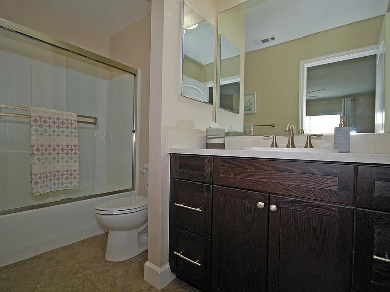 1189 Galeria Cir — Photo 10