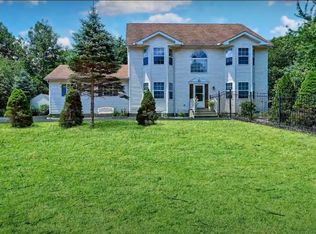 155 Horseshoe Dr, Effort, PA