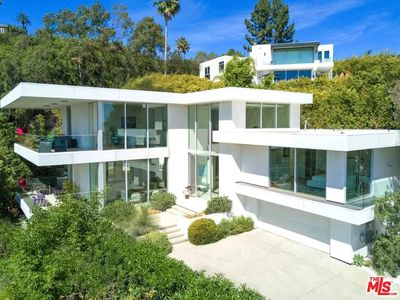 1267 St Ives Pl, Los Angeles, CA, 90069