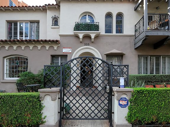 3rd image of 335 S Cloverdale Ave APT 204