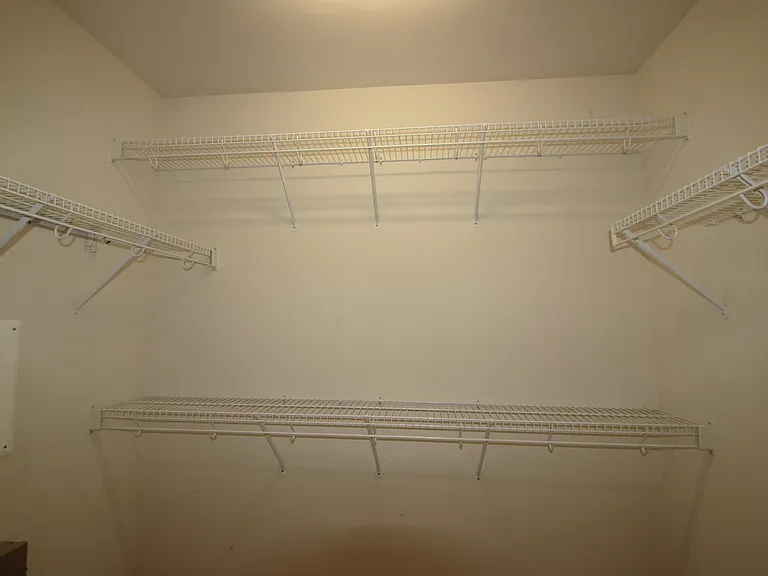 104 Hickory Meadow Cir — Photo 8