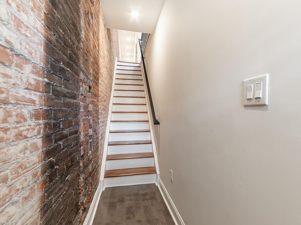 1st image of 5227 Walnut St Floor 2