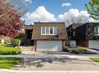 2 McGrath Ct, Toronto, ON M1C 3B5