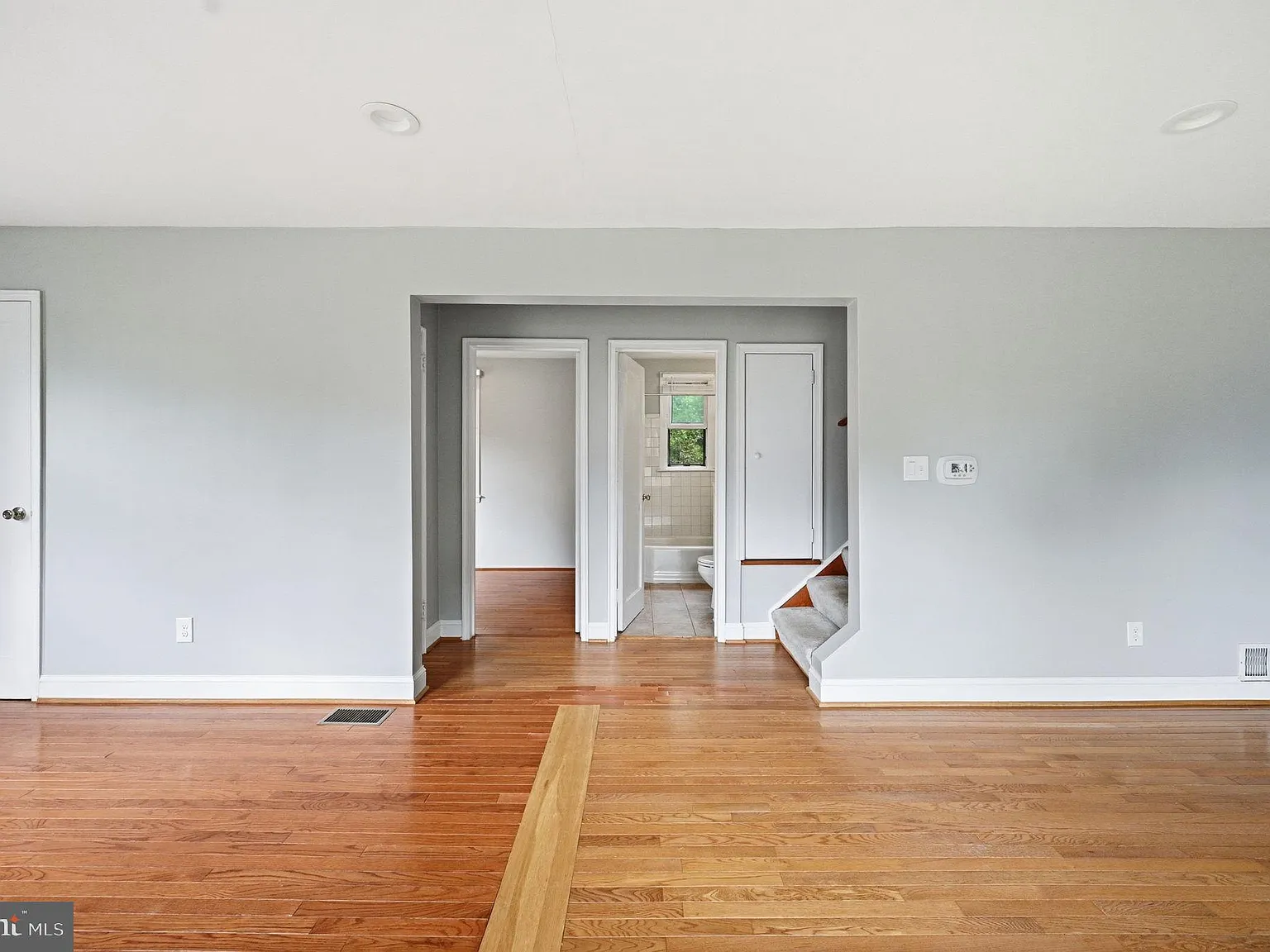 4 bed, 4.0 bath, 1858 sqft, $4,800 — Photo 4