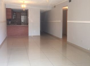1471 W 43rd Pl APT 104, Hialeah, FL 33012