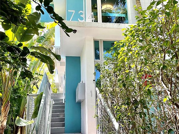 4th image of 734 Michigan Ave APT 6