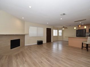 2709 Beaver Creek Ct APT 201, Las Vegas, NV 89117