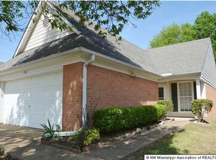 1176 We Ross Pkwy W, Southaven, MS 38671