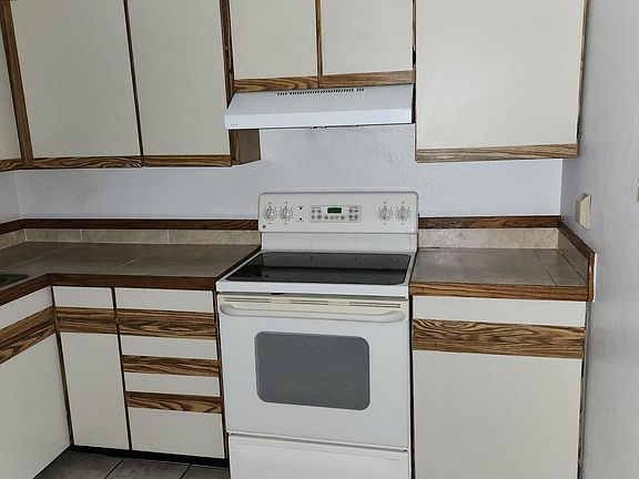 5th image of 1515 Huntington Ln APT 1013
