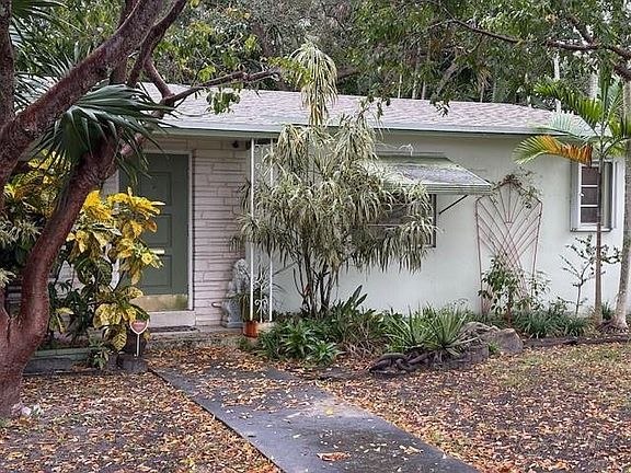 3rd image of 511 SW 2nd Avenue