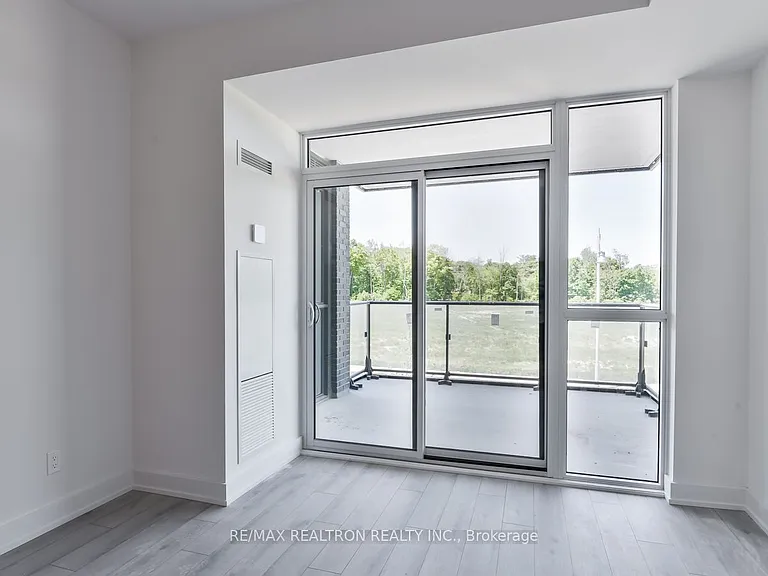 375 Sea Ray Ave #209 — Photo 8