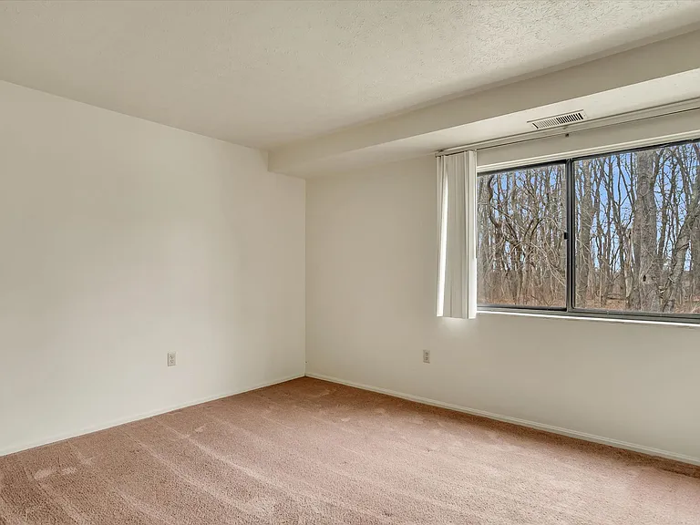 Chippewa Village Apartments Convenient Living in Beaver Falls, PA — Photo 21