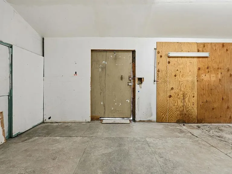 1000 Chanslor Ave — Photo 7