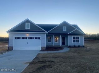 6056 Old Smithfield Rd, Bailey, NC 27807