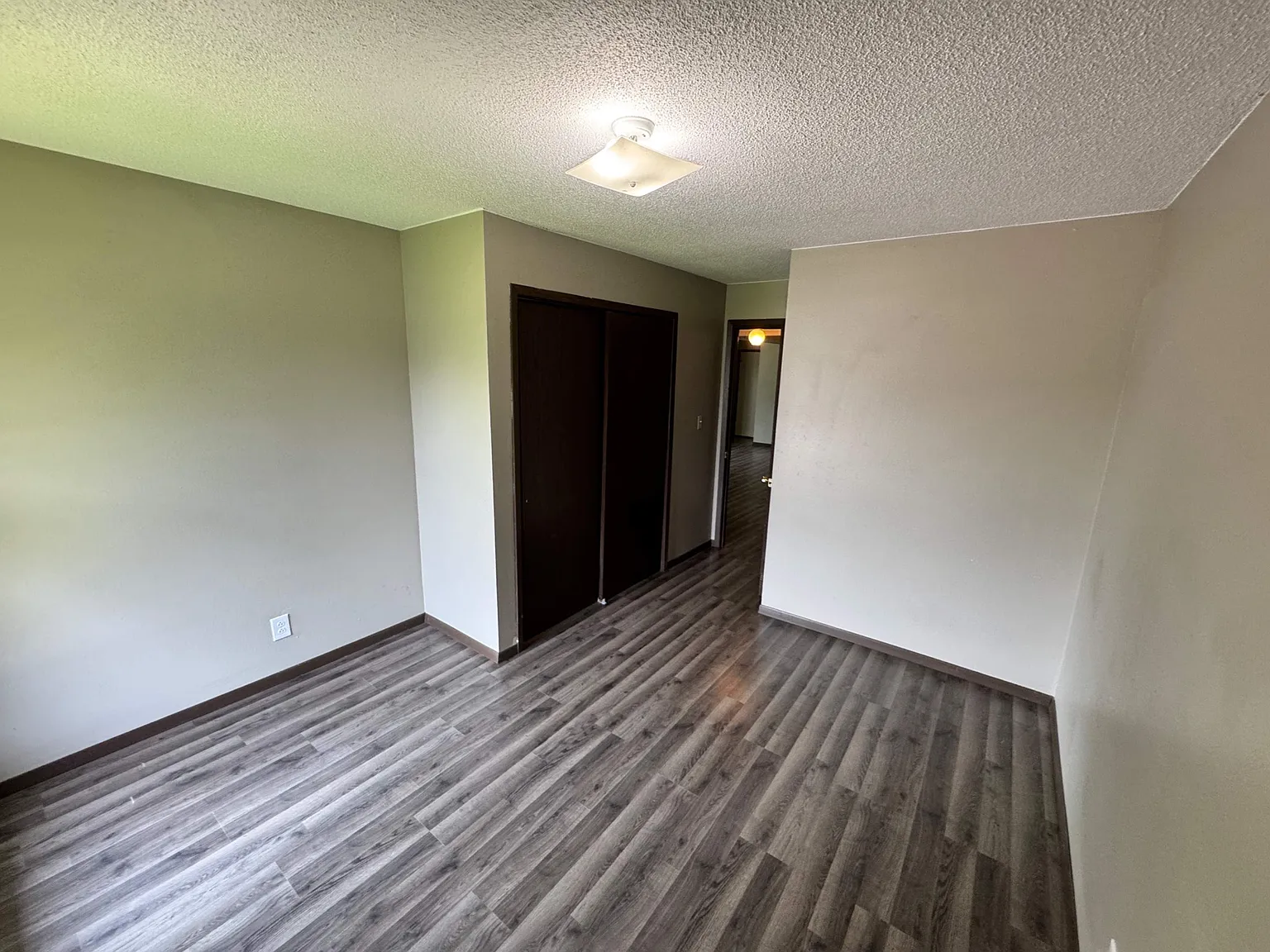 2 bed, $695 — Photo 3