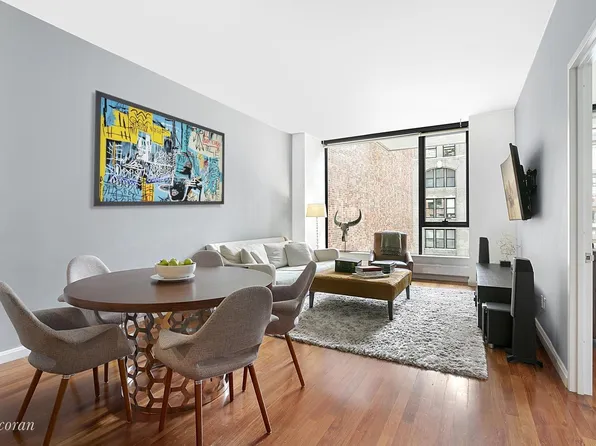 255 Hudson Street image 1 of 12