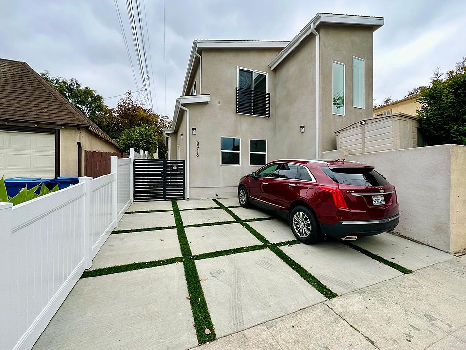 1st image of 1102 S La Peer Dr