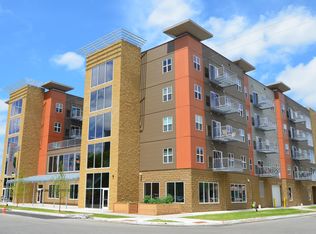 507 13th St N APT 502, La Crosse, WI 54601