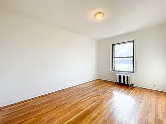 Rented by Urban Real Estate Property Group Inc