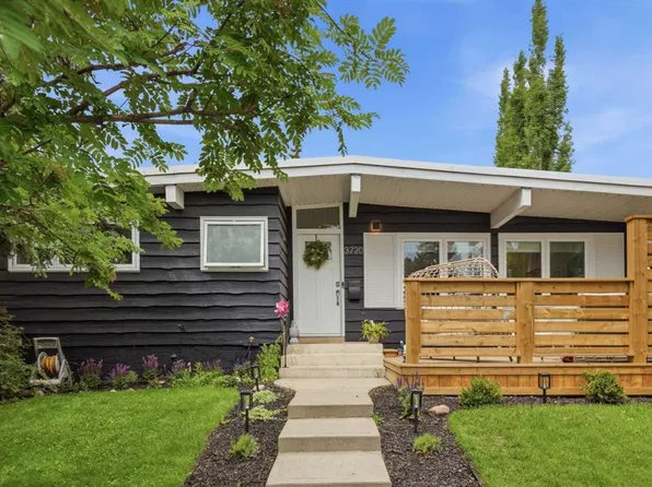 3720 S 58th Ave SW, Calgary, AB T3E 5H6