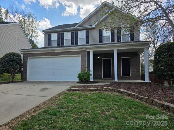 8323 Carolina Laurel Ct, Charlotte, NC 28215