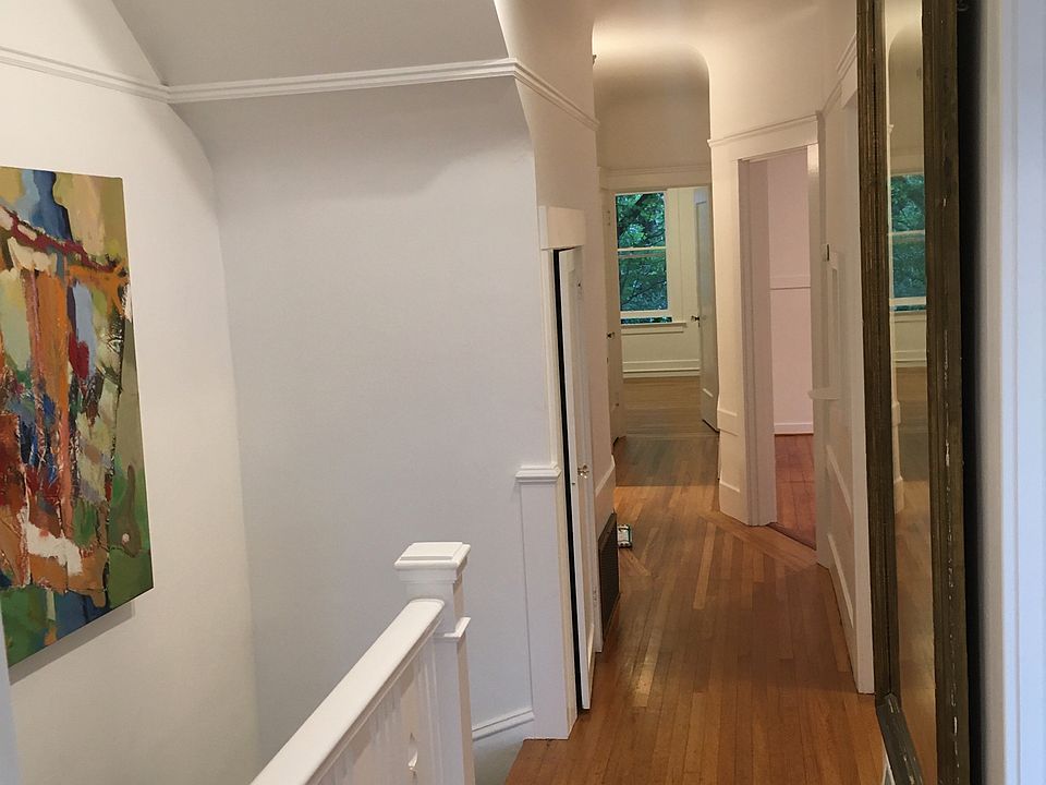 1st image of 350 27th St