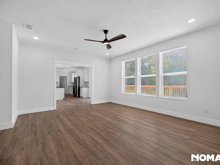74 Conifer Cir — Photo 8