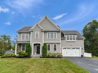 44 Sergeant Harrington Dr, Swansea, MA 02777