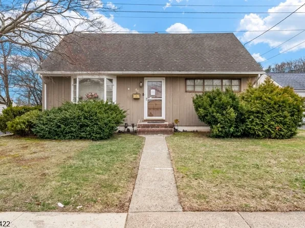 44 Doherty Dr, Clifton City, NJ 07013
