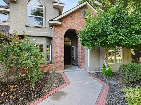 3064 E Nature Dr, Boise, ID 83706