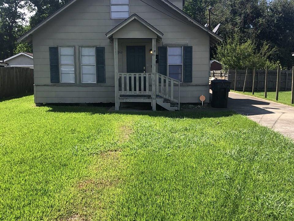 1st image of 2312 Avenue D