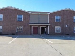 812 Oak Arbor Ct, Clarksville, TN 37040