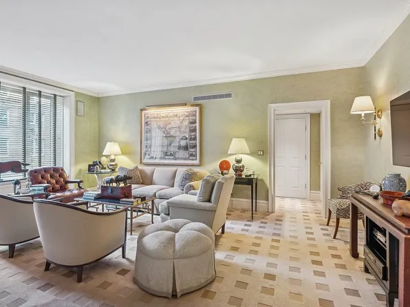 333 E 57th St APT 4F, Manhattan, NY 10022