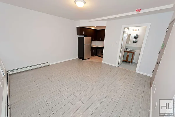 Rented by Highline Residential | media 24