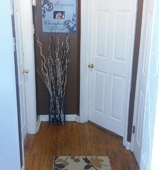 Hallway to Bedrooms